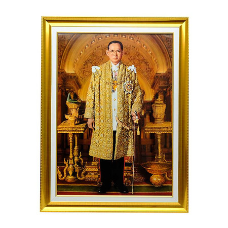 เยี่ยมศิลป์ กรอบรูปสำเร็จภาพโปสเตอร์ในหลวงราชกาลที่ 9 YS-0004