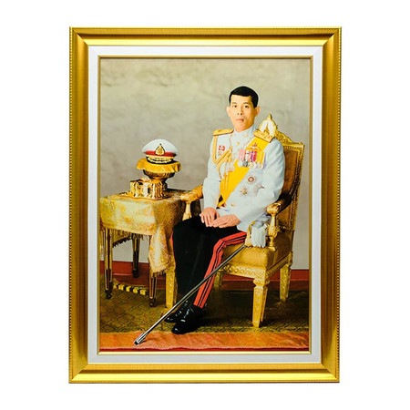เยี่ยมศิลป์ กรอบรูปสำเร็จภาพโปสเตอร์ในหลวงราชกาลที่ 10 YS-0002