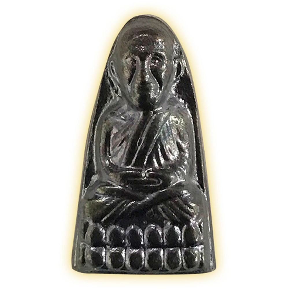 223532_01_amulet.jpg