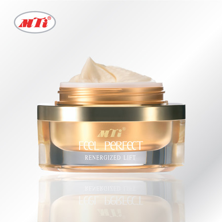 MTI FEEL PERFECT รีเนอไจซ์ ลิฟท์ ช่วยชะลอการเกิดริ้วรอยบนใบหน้า