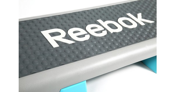 reebok step ราคา iphone